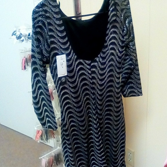 Cocktail Dress(As U Wish) - Picture 4 of 4